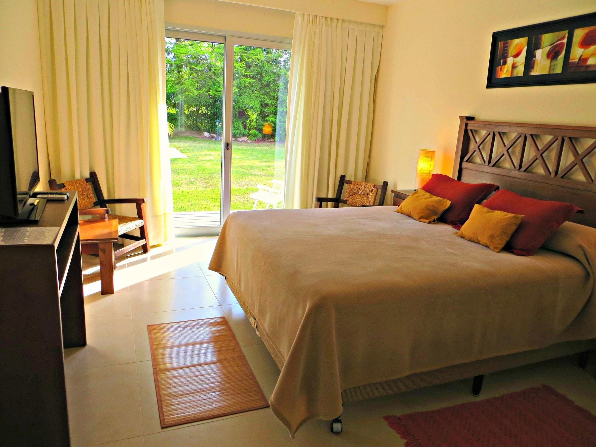 Petit Chateau Boutique Hotel