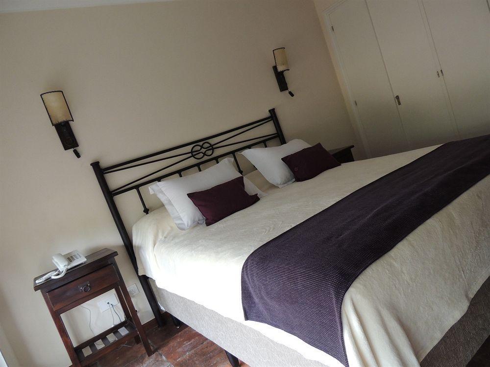Petit Chateau Boutique Hotel 4*